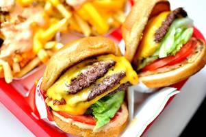 Why In-N-Out Burger Won't Expand To The East Coast